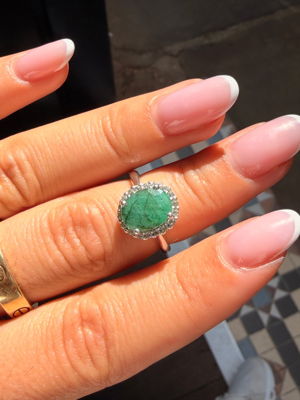 Emerald Flower Ring