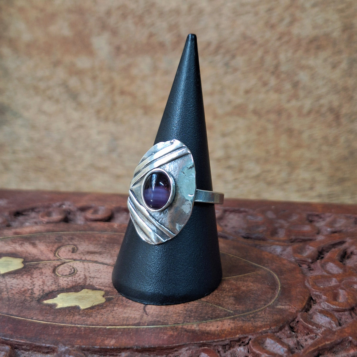 Amethyst Modernist Shield Detail Cabochon Ring Size 57