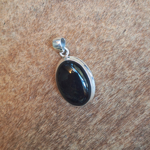 Black Onyx Cabochon Oval Pendant