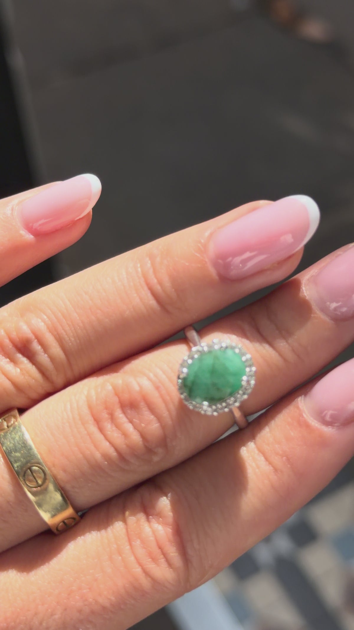 Emerald Flower Ring